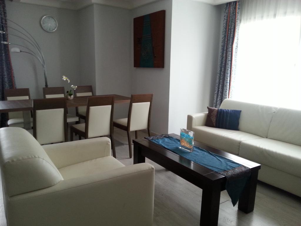 Benin Royal Hotel Котону Екстер'єр фото