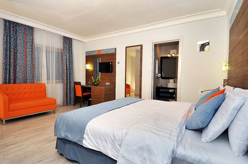 Benin Royal Hotel Котону Екстер'єр фото