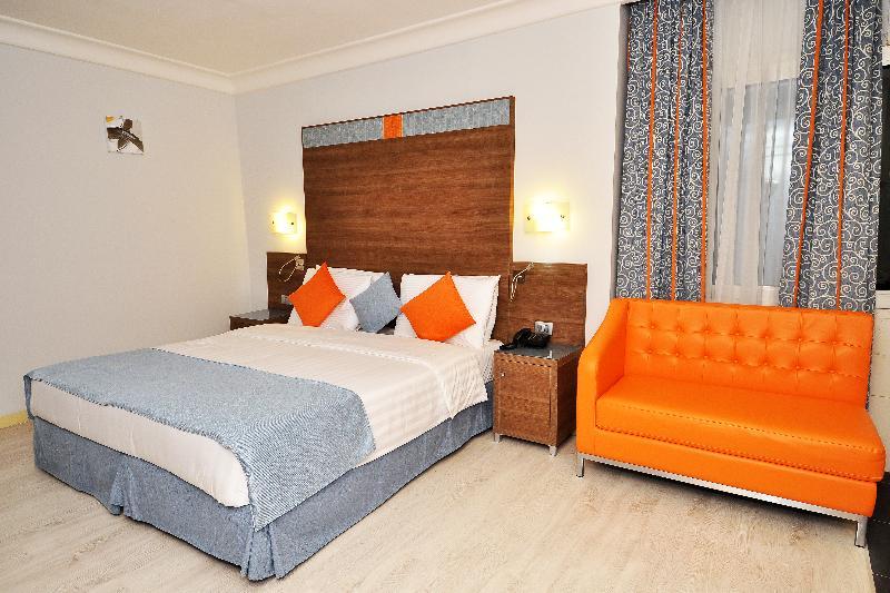 Benin Royal Hotel Котону Екстер'єр фото
